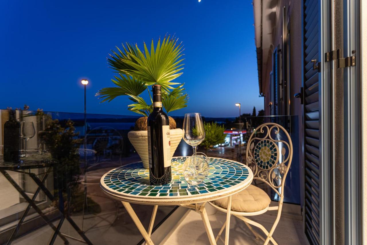 Apartments San Leopoldo ツリクヴェニツァ エクステリア 写真