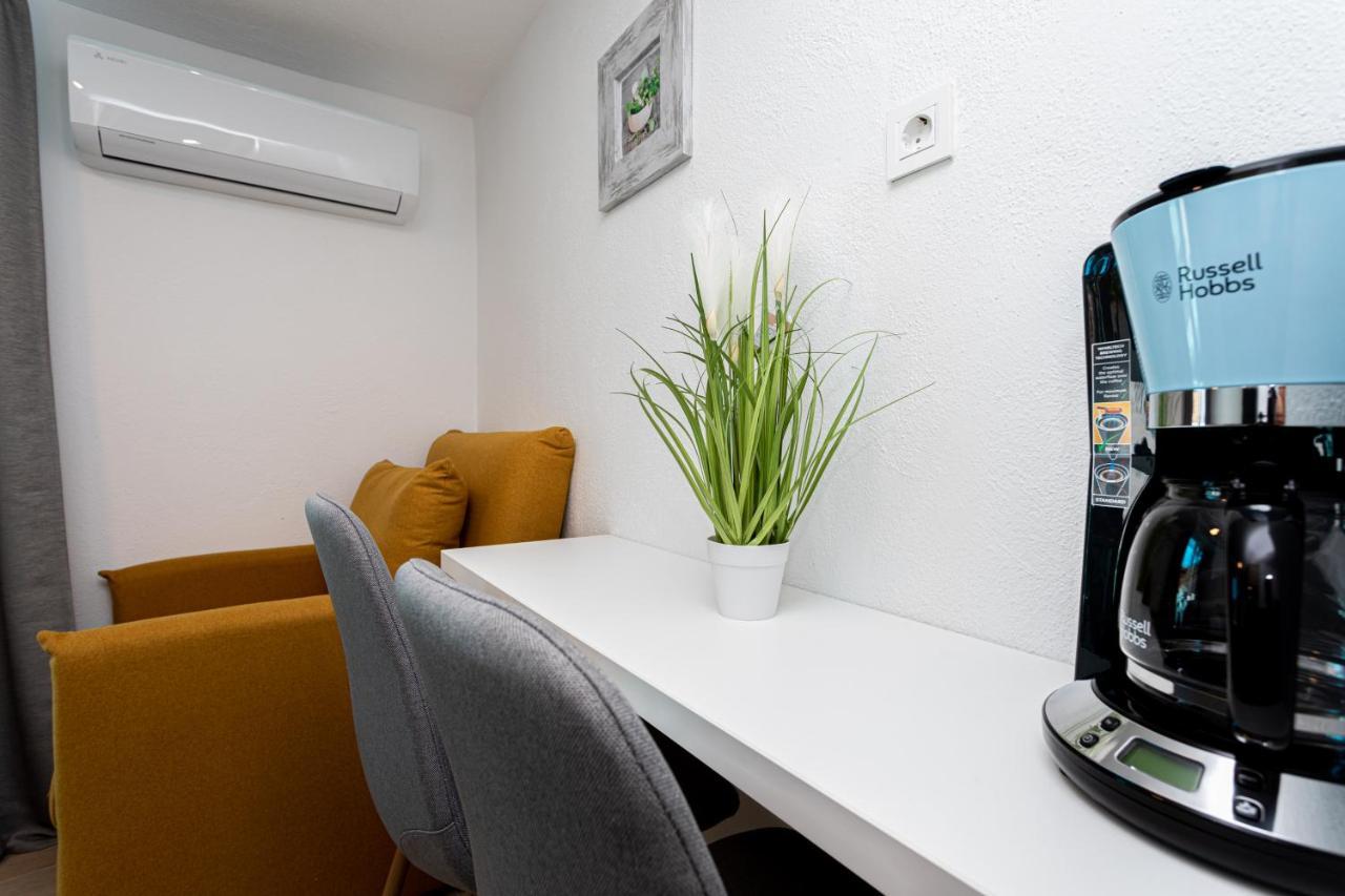 Apartments San Leopoldo ツリクヴェニツァ エクステリア 写真