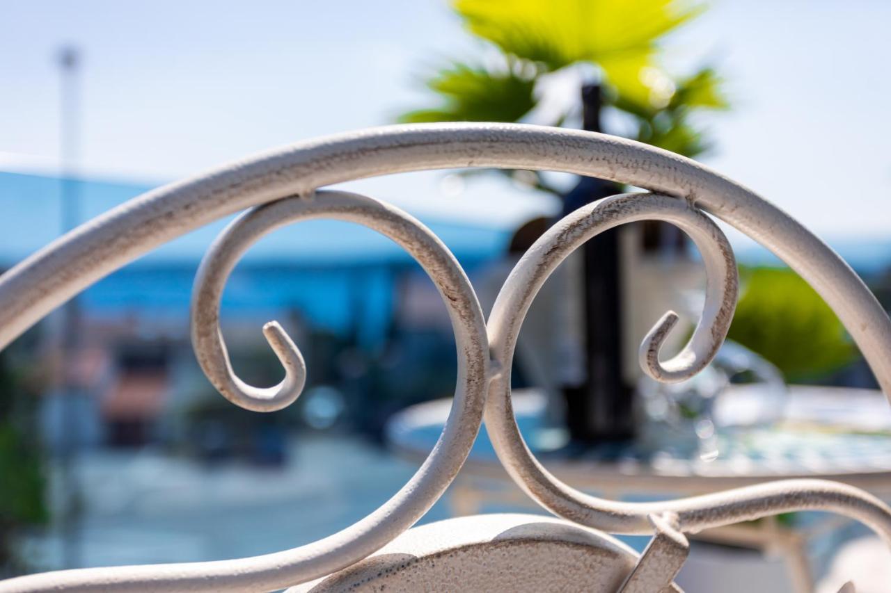Apartments San Leopoldo ツリクヴェニツァ エクステリア 写真
