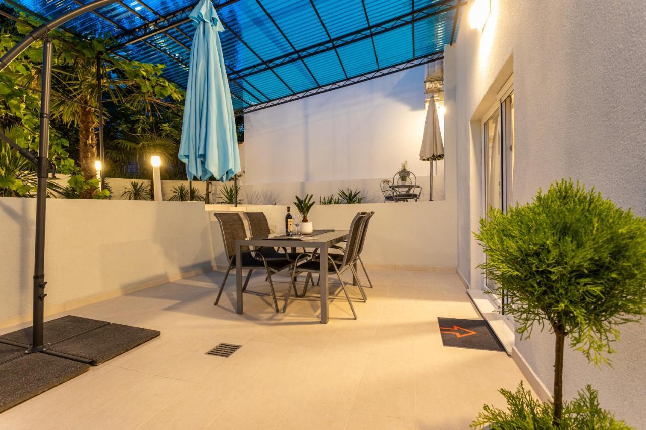 Apartments San Leopoldo ツリクヴェニツァ エクステリア 写真