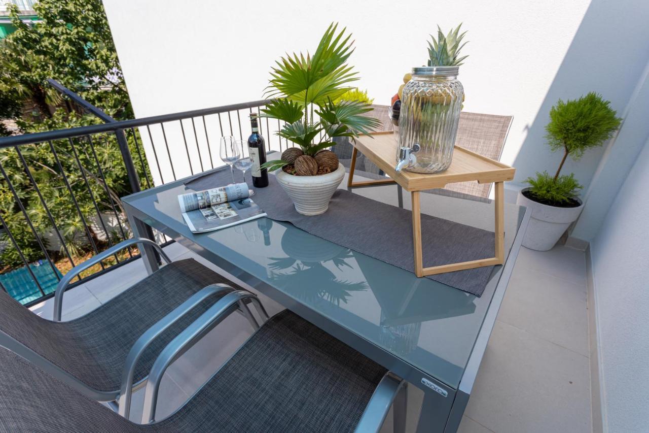 Apartments San Leopoldo ツリクヴェニツァ エクステリア 写真