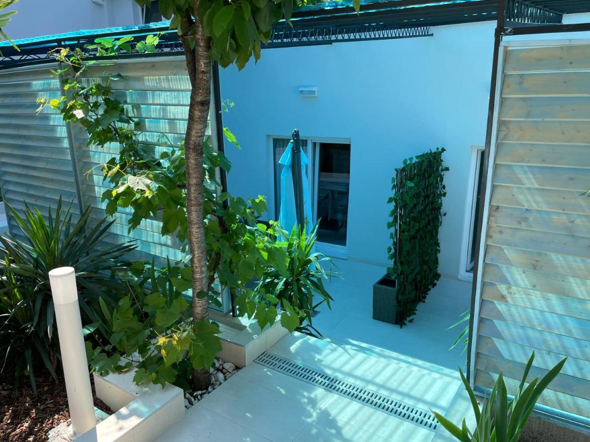 Apartments San Leopoldo ツリクヴェニツァ エクステリア 写真