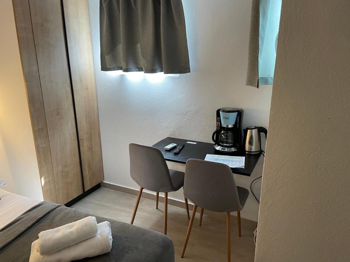 Apartments San Leopoldo ツリクヴェニツァ エクステリア 写真